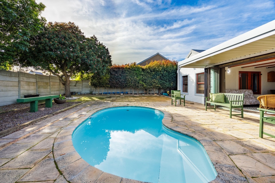 3 Bedroom Property for Sale in Goedemoed Western Cape